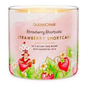 Goose Creek Strawberry Shortcake Candle